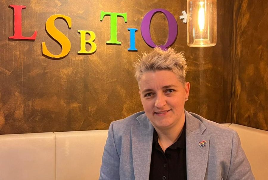 Mehr über den Artikel erfahren Interview Bar jeder Sicht